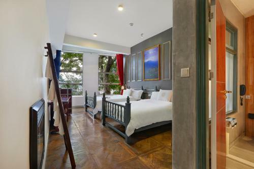 Hotel ?????????????