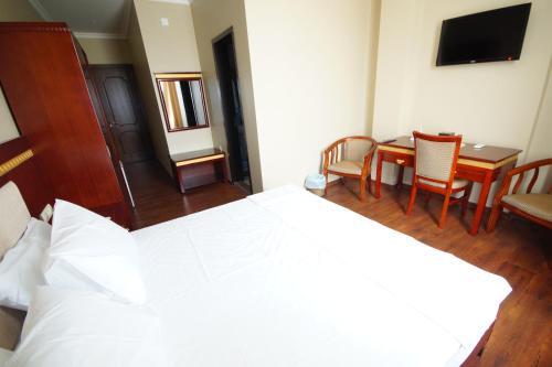 Hotel 725