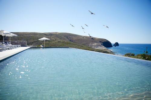 Hotel Milos Breeze