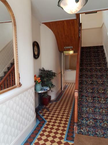 Hostal Myles Creek