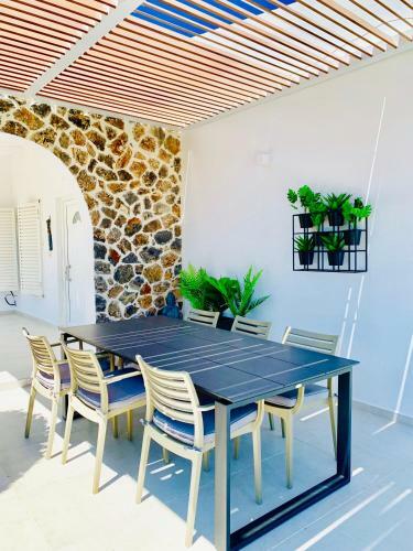 Mythos Luxury Villa