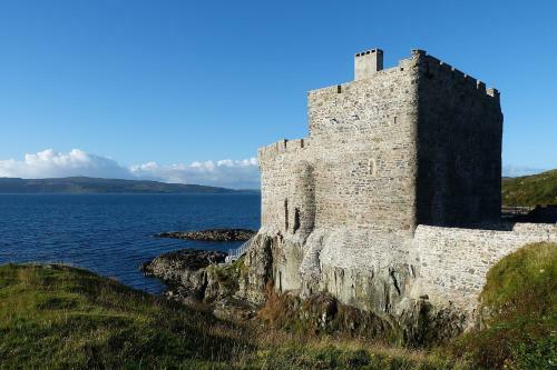 Hotel Mingary Castle