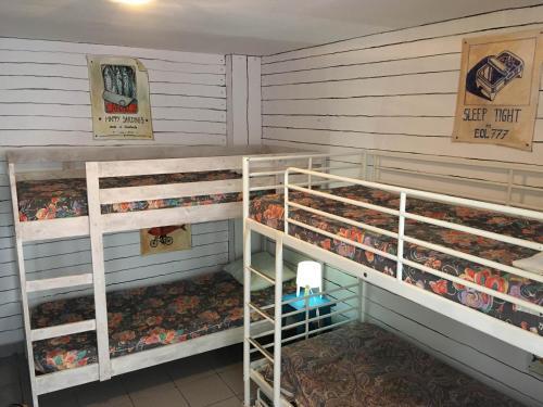 Hostel Eol 777