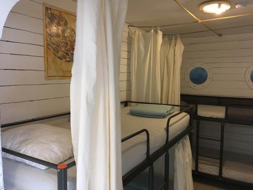 Hostel Eol 777
