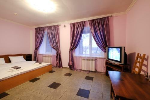 Hostal Buhta Guest House