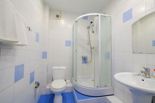 Hostal Buhta Guest House