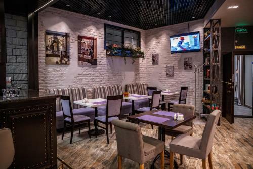Hostal Sport Point Hotel