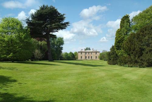 Bed & Breakfast Saltmarshe Hall