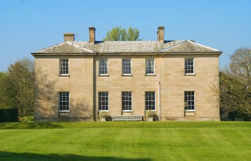 Bed & Breakfast Saltmarshe Hall