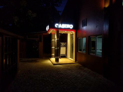 Hostal Roses Guest House