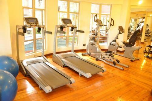 Hotel Cerenata Gardens Suites