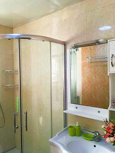 Harmoni Apartment