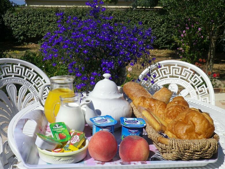 Bed & Breakfast Chevrefeuille Et Eglantine