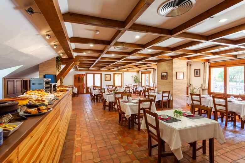 Dwo Rioja Wine Hotel