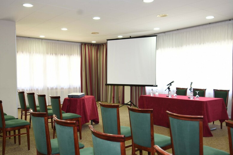 Hotel Rvhotels Tuca