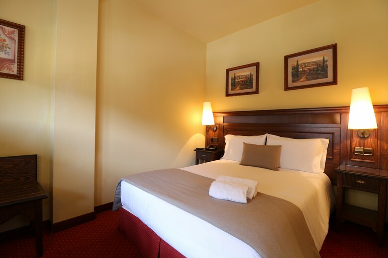 Hotel Rvhotels Tuca