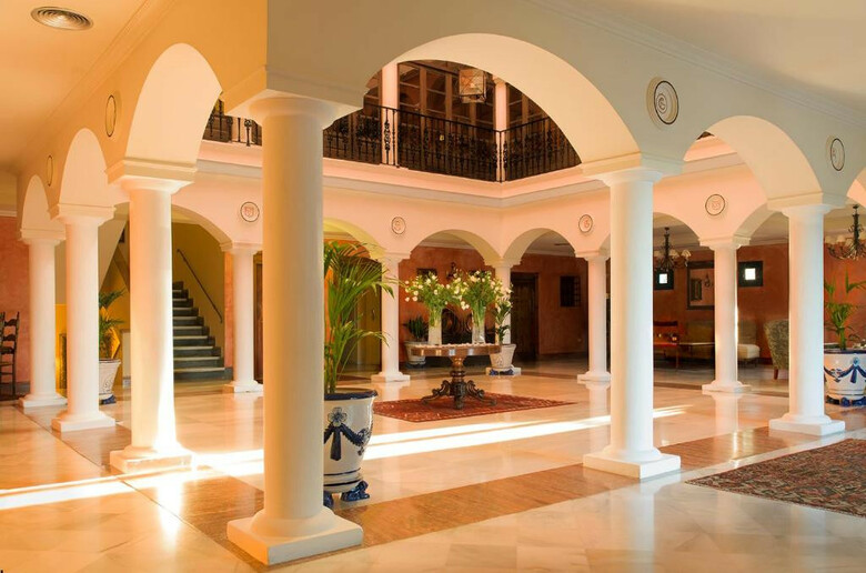 Hotel Yit Vereda Real