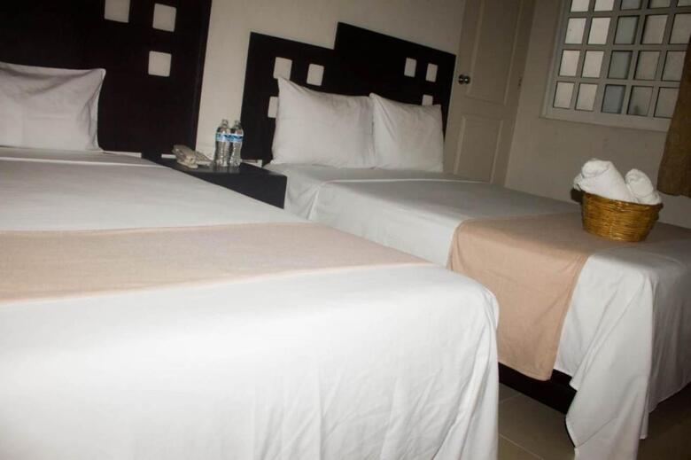 Rosvel Hotel