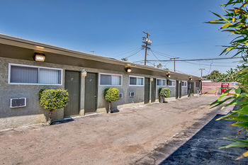 Ramona Motel