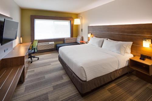 Hotel Holiday Inn Express & Suites Terrace