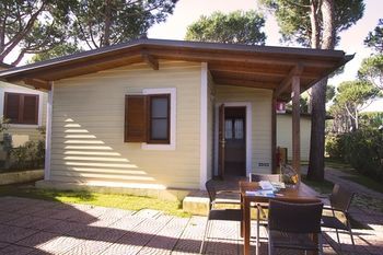 Holiday Village