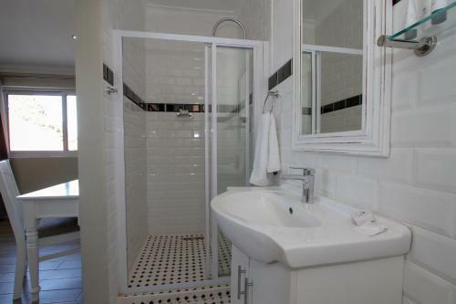 Bed & Breakfast Coweys Corner