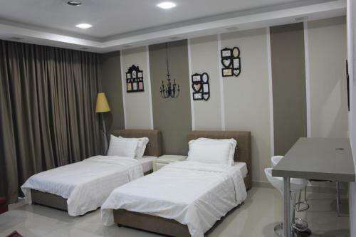 Setia Alam Trefoil
