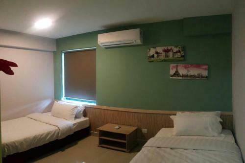 Setia Alam Trefoil