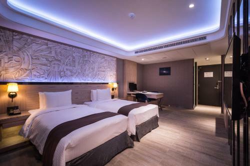 Moving Star Hotel
