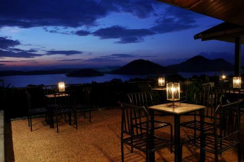 Giritale Hotel