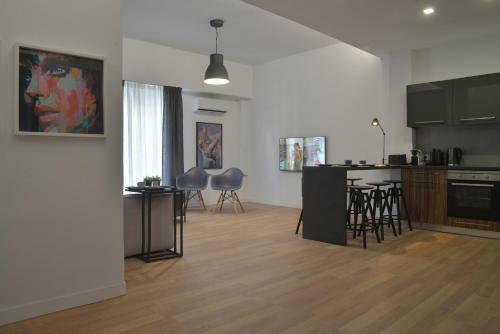 Trendy Olympic Stadium Apartments