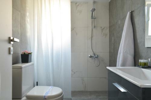 Trendy Olympic Stadium Apartments