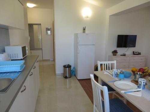 Filipovic Apartments With Pool