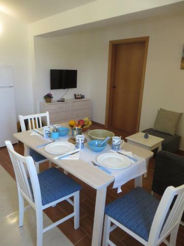 Filipovic Apartments With Pool