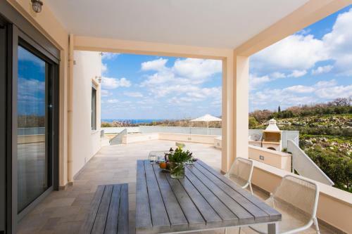 Villa Ianthos