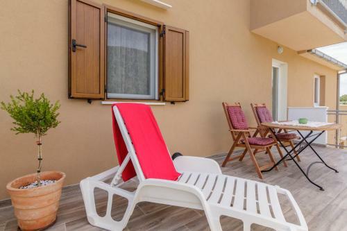 Hostal Apartments Marde?i?