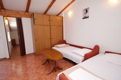 Hostal Double Room Senj 5560a