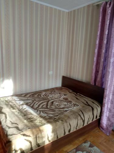 Apartment On Hotkevycha 83