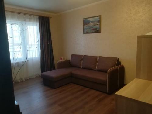 Naira Apartments