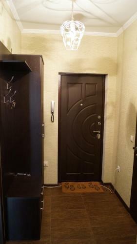 Naira Apartments