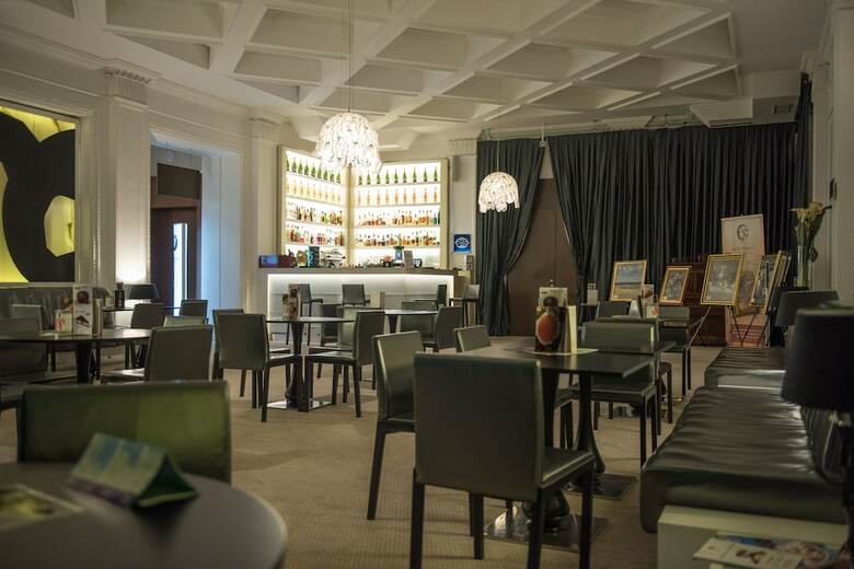 Iaki Hotel