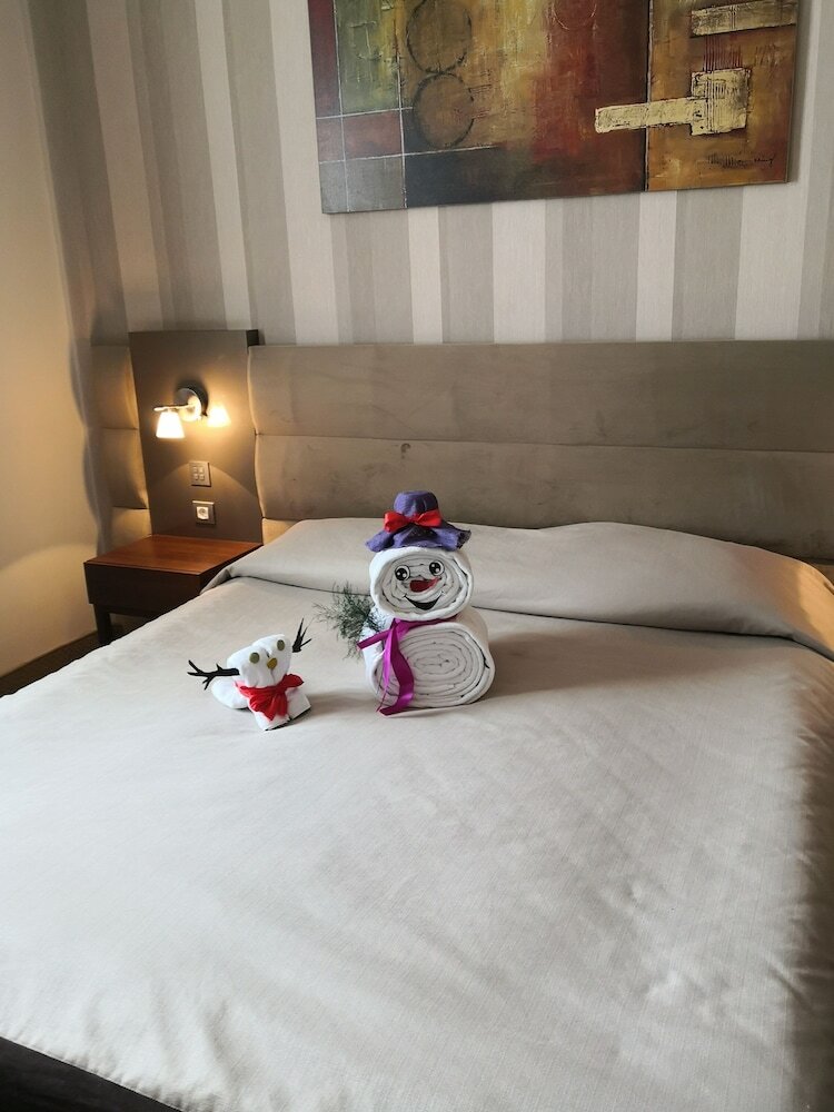 Iaki Hotel