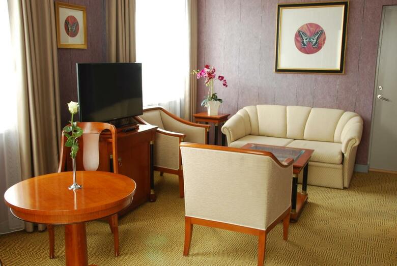 Grand Hotel Viljandi