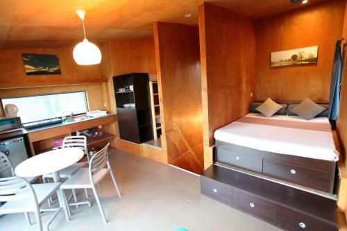 Lodge L'�tape En For�t