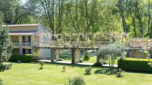 Hotel Le Moulin De C�sar