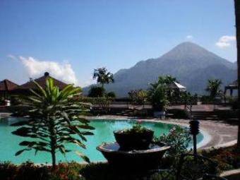 Grand Trawas Hotel