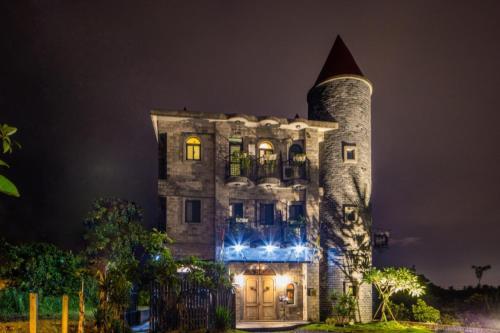 Zum Adler Castel B&B