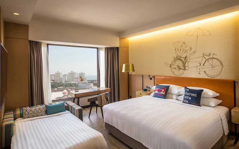 Traders Hotel, Penang