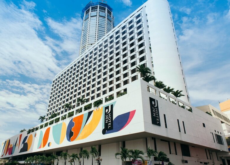 Traders Hotel, Penang