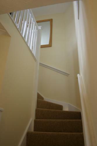 2 Chambers Avenue